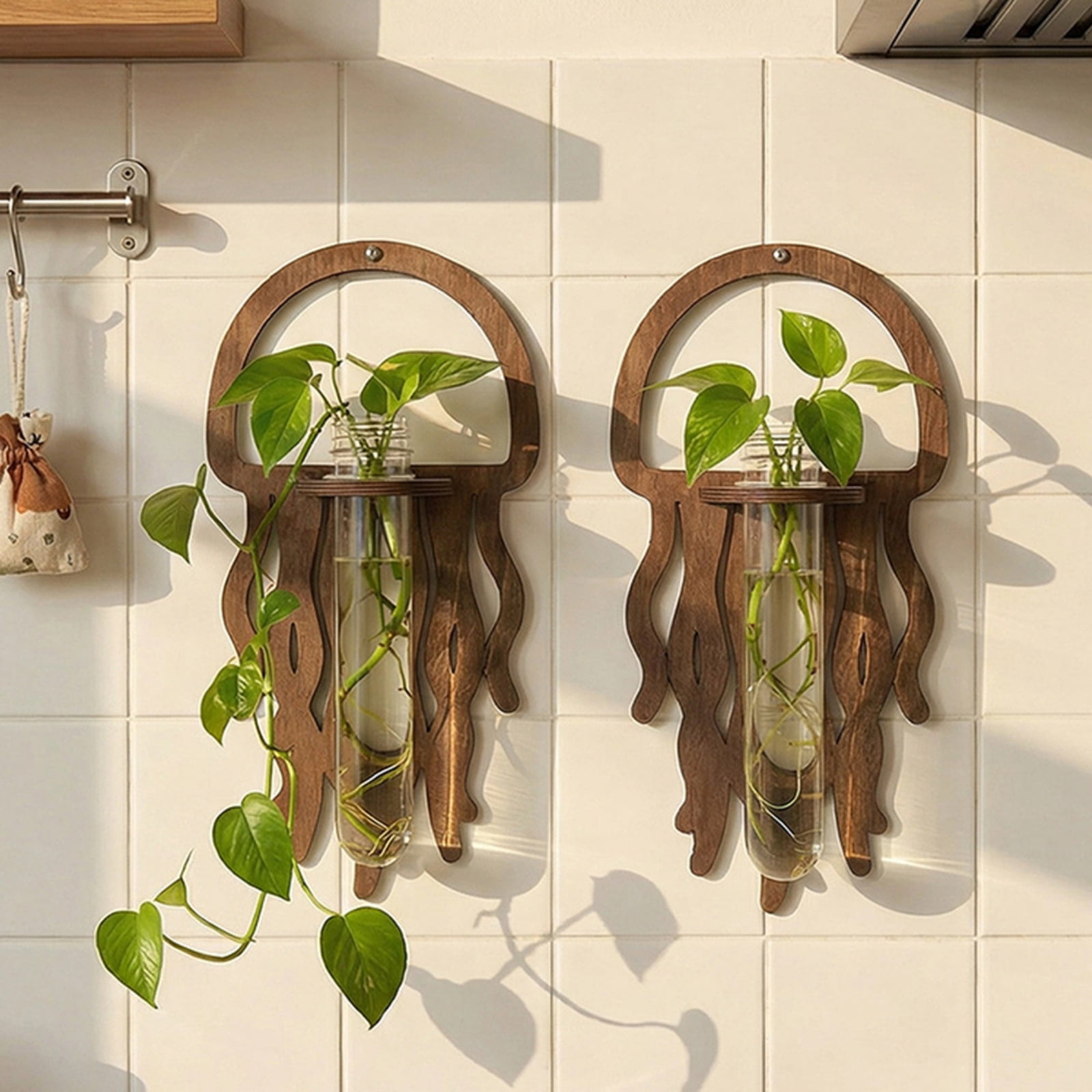Wooden Jellyfish Shaped Wall Hanging Planter Propagation Station Glass Flower Vase for Hydroponics Plants, Bathroom, Home Office Living Room Decor Gift