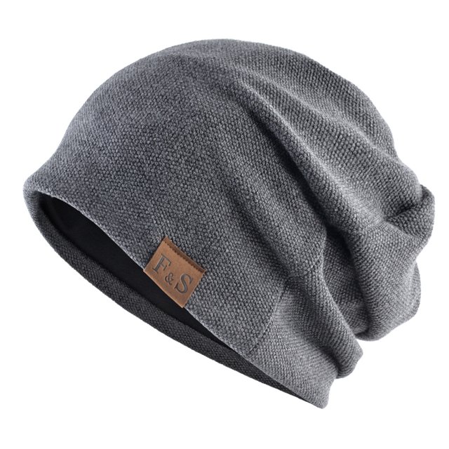 Gorro de punto holgado informal de primavera y otoño con etiqueta de cuero FS, gorro Baotou con forro polar para exteriores para hombres y mujeres