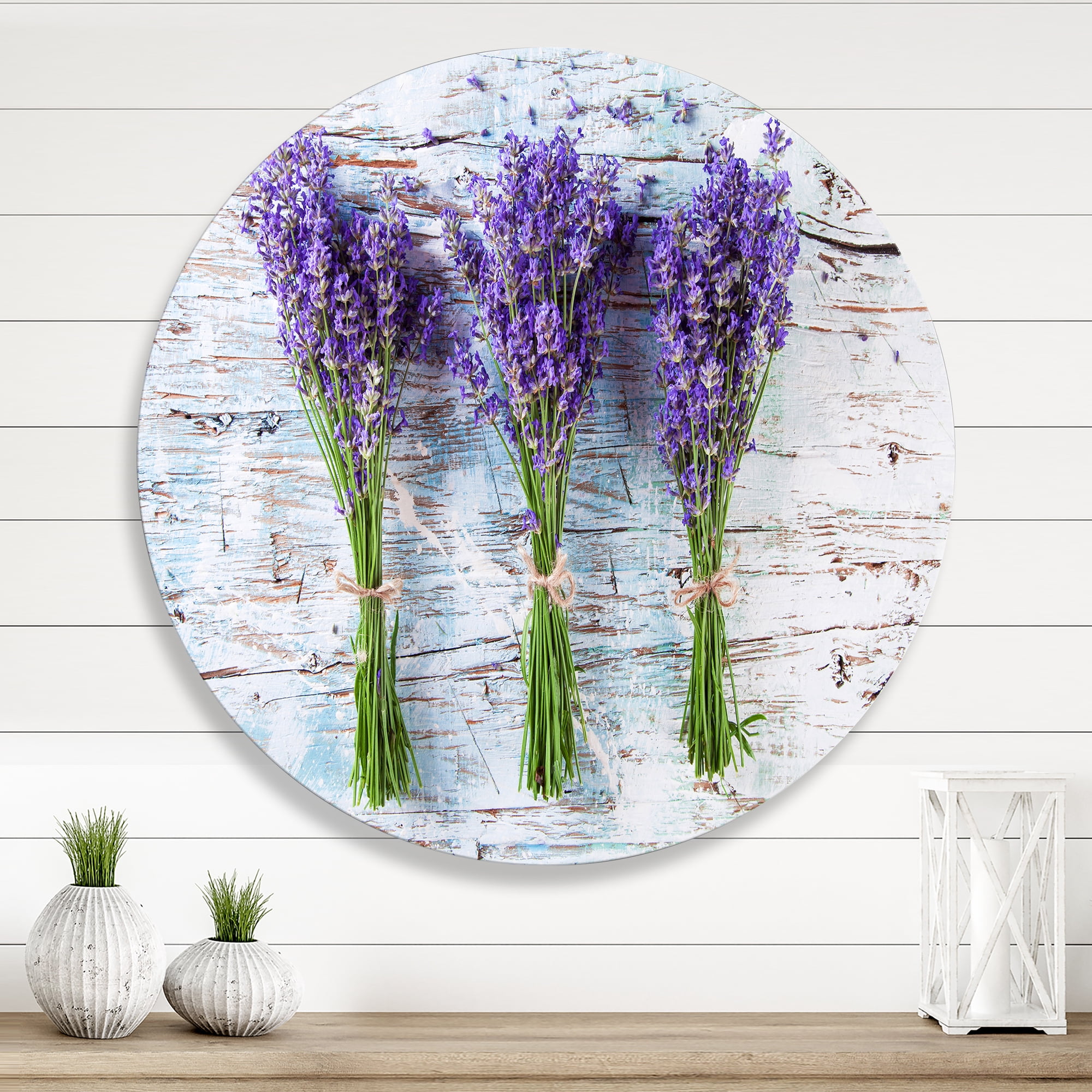 Designart 'Fresh Lavender Bouquets On Wood' Farmhouse Circle Metal Wall Art 23x23 - Disc of 23