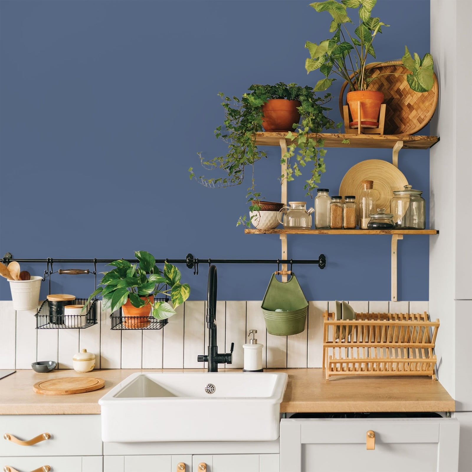 Glidden Glidden Kitchen Bath and Laundry Stained Glass / Blue, Eggshell Interior Paint with Primer, 1 Gallon