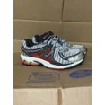 thumbnail image 4 of New Balance 860 Red White Black and Silver Running 860rs2 Size 8 Men, 4 of 6