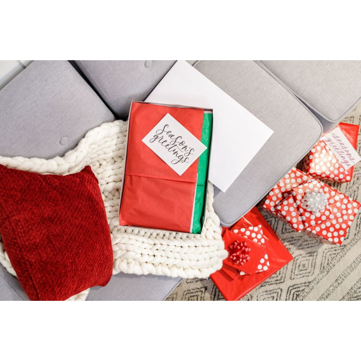 American Greetings Large White Shirt Boxes with Lids for All Holidays (6 Boxes, 14.75'' x 9.5'')