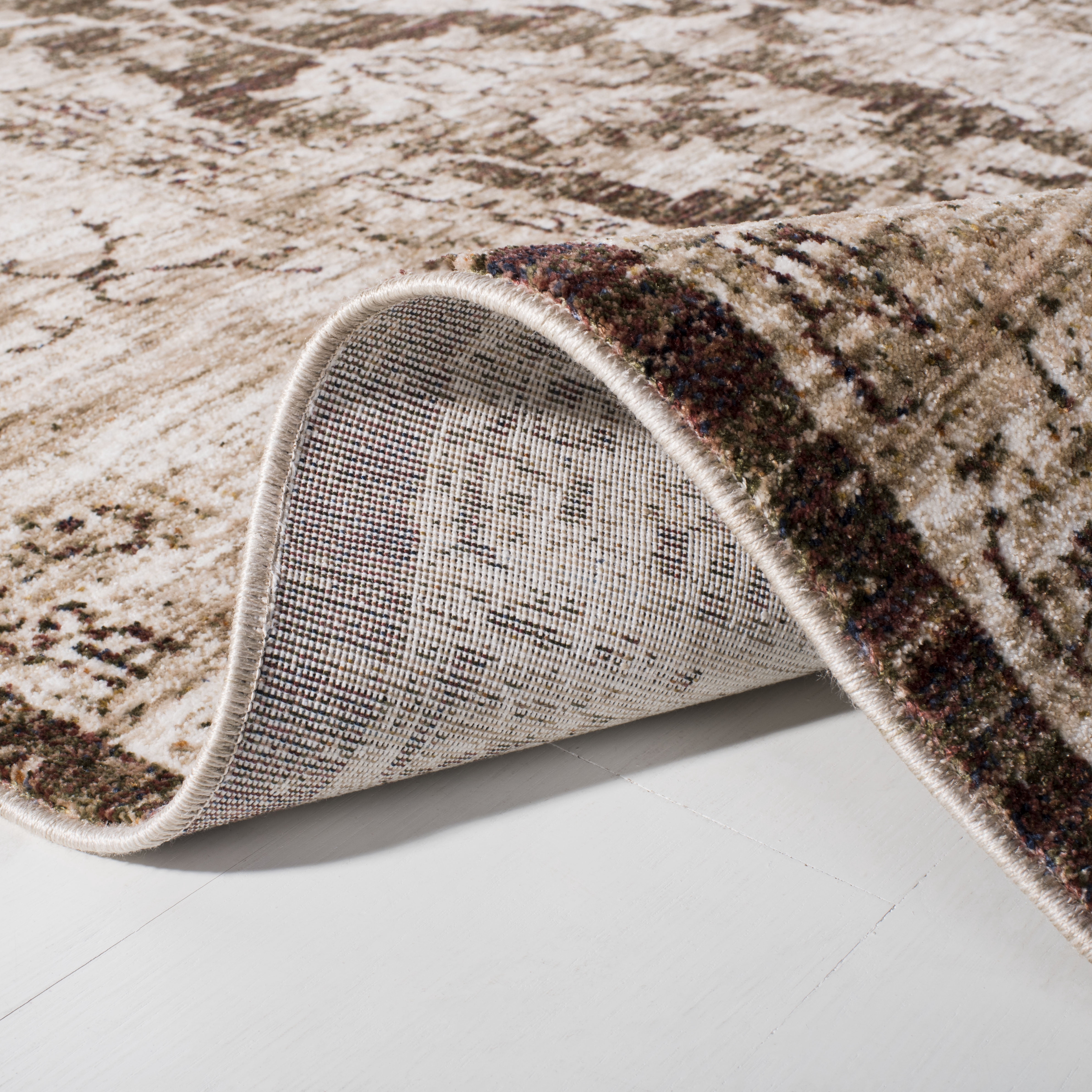 SAFAVIEH Vintage Oushak Myrtle Abstract Area Rug, Ivory/Beige, 6'7" x 6'7" Square