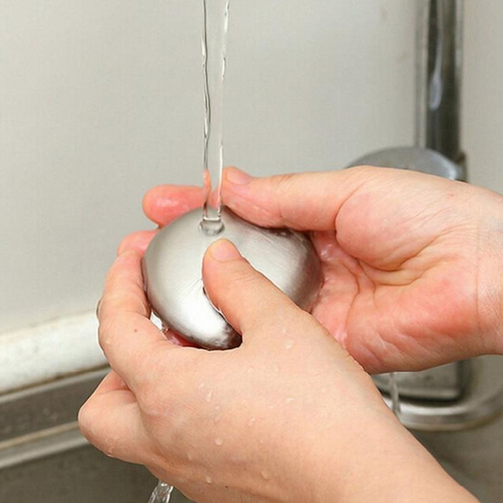 Stainless Steel Soap Bar, Odor  with Iron Molecules for Removing Strong Odors and Smells, Works As Hand Odor Remover, Kitchen Gadget for Garlic, Onion, Fish Smell