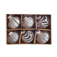thumbnail image 3 of Bolas navideñas (6 unidades) para decorar el árbol de Navidad y la corona navideña., 3 of 7