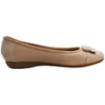 thumbnail image 4 of Zapatos planos Anne Klein UNA para mujer, color nude, talla 7.5US, 4 of 7
