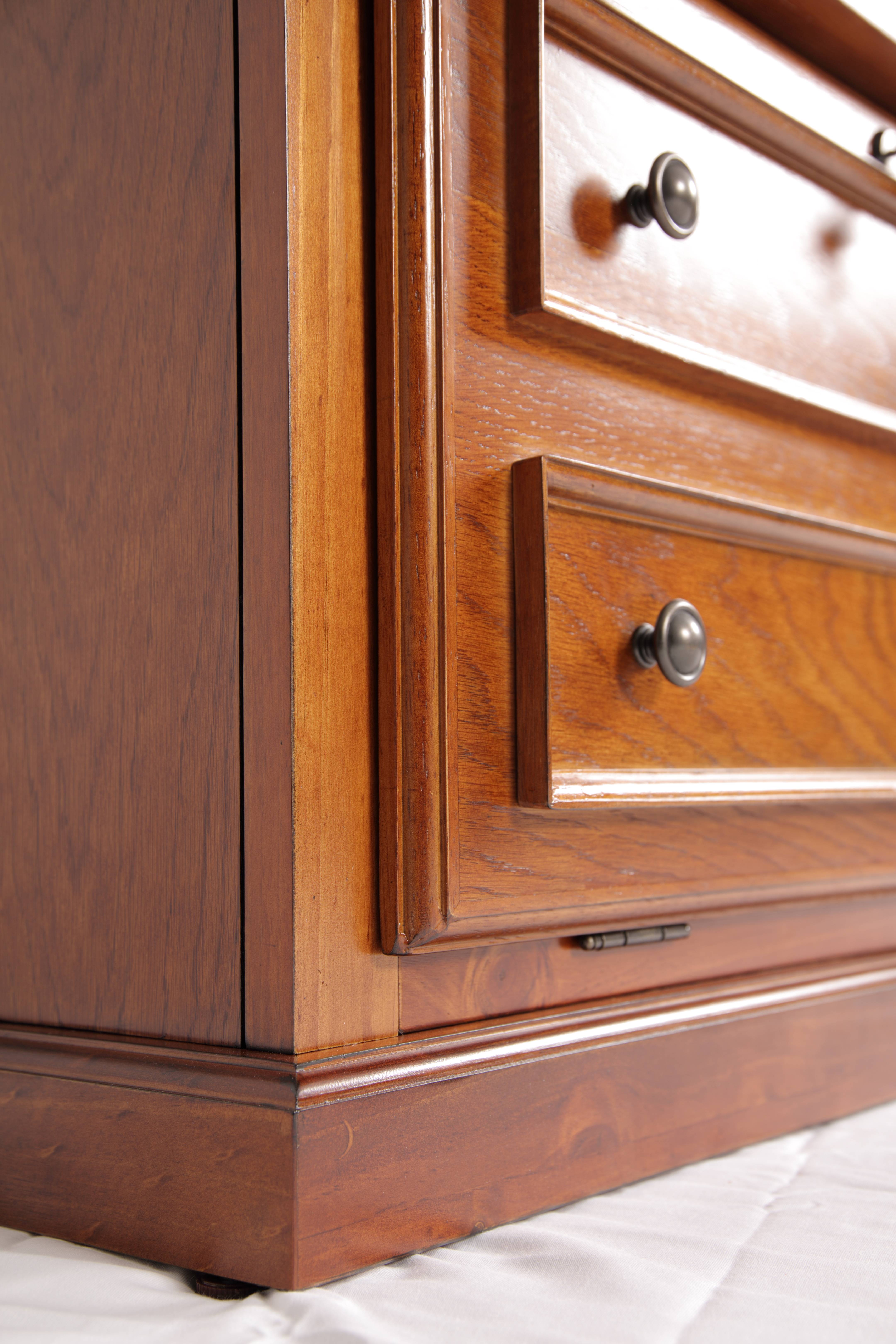 American Furniture Classics Model 800 Classic 8 Gun Cabinet
