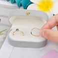 thumbnail image 4 of Perfecto para bodas y compromisos, joyero para niñas, almacenamiento seguro, elegante estuche de terciopelo para anillos, 4 of 5