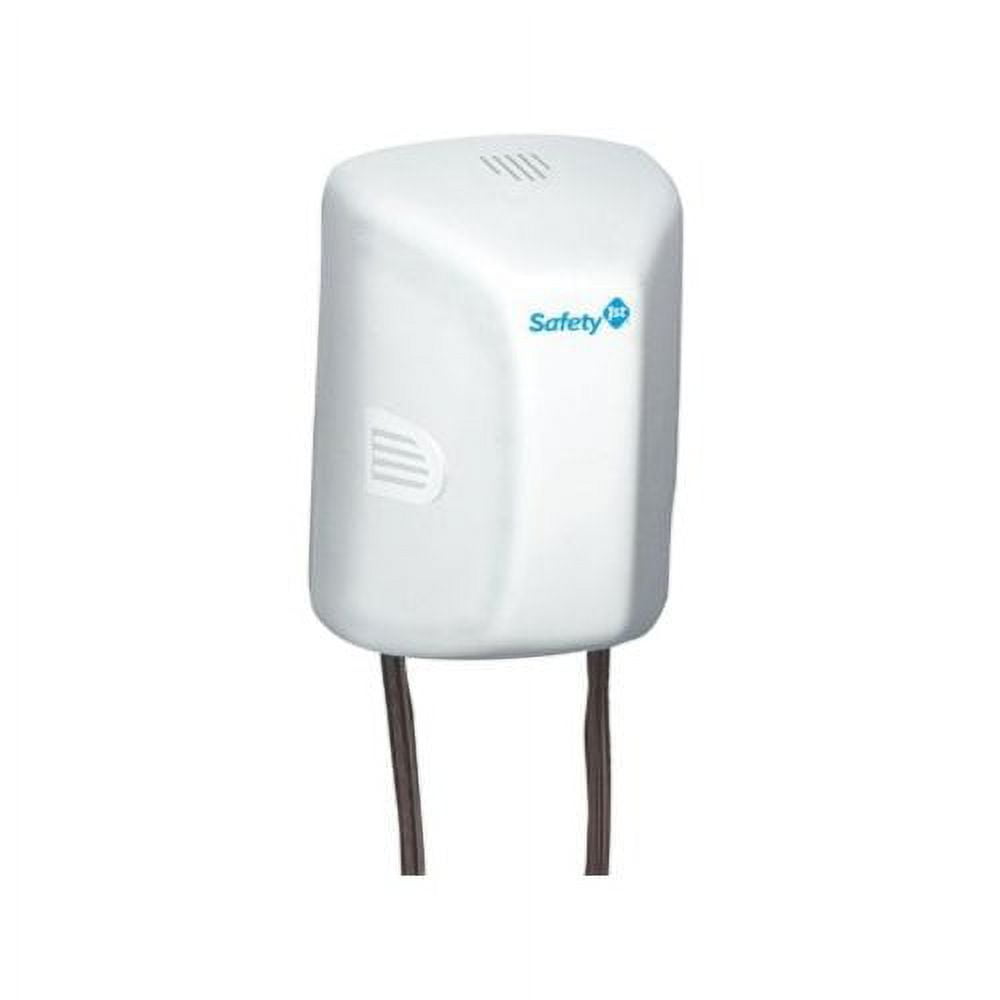 Safety 1st Outlet Cover with Cord Shortener, 4-Pack