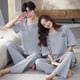thumbnail image 3 of Conjunto de pijama de dos piezas para hombre y mujer, ropa de dormir cómoda, pantalones de manga corta, 70% algodón, traje de casa para amantes, Verano, 3 of 4