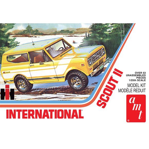 International (Harvester) Scout II (AMT1248) 1:25 Scale Car Plastic Model Kit