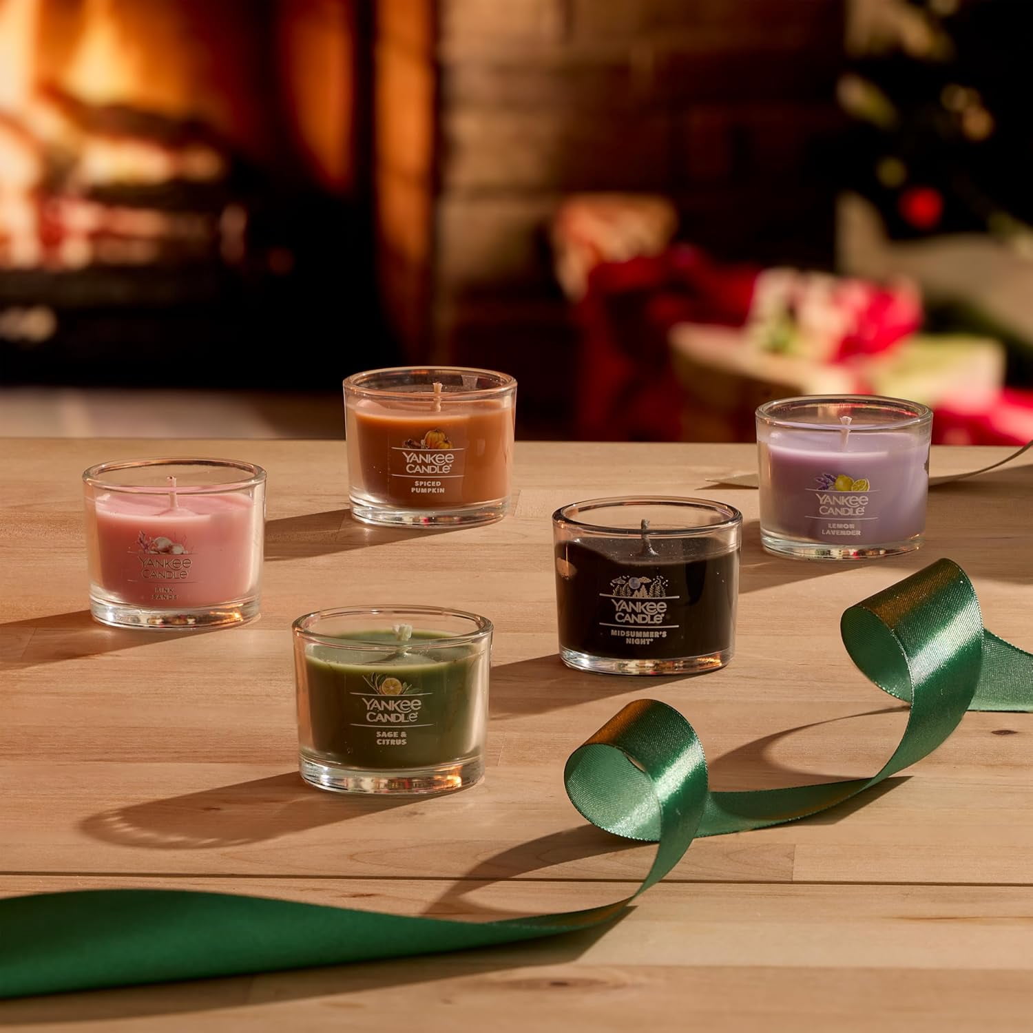 Yankee Candle Signature Votive Mini Jars 12 Days of Christmas Candle Advent Calendar Variety Pack, Natural Soy Wax Blend with Natural Fiber Wick, 1.3 OZ Glass Jar (Pack of 12)