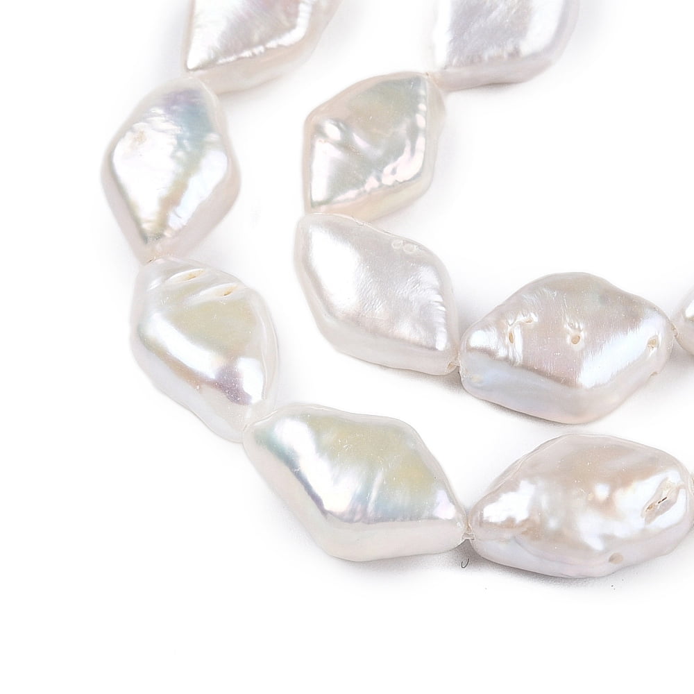 1strand Natural Keshi Pearl Beads Strands Natural Nucleated Pearl Rhombus Seashell color 14~19x9.5~13.5x4.5~8mm Hole: 0.6mm about 22~23pcs/strand 14.65~15.28''(37.2~38.8cm) Brown
