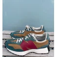 thumbnail image 3 of New Balance 327 Chaussures de Montagne pour Femmes Taille 8.5, 3 of 6