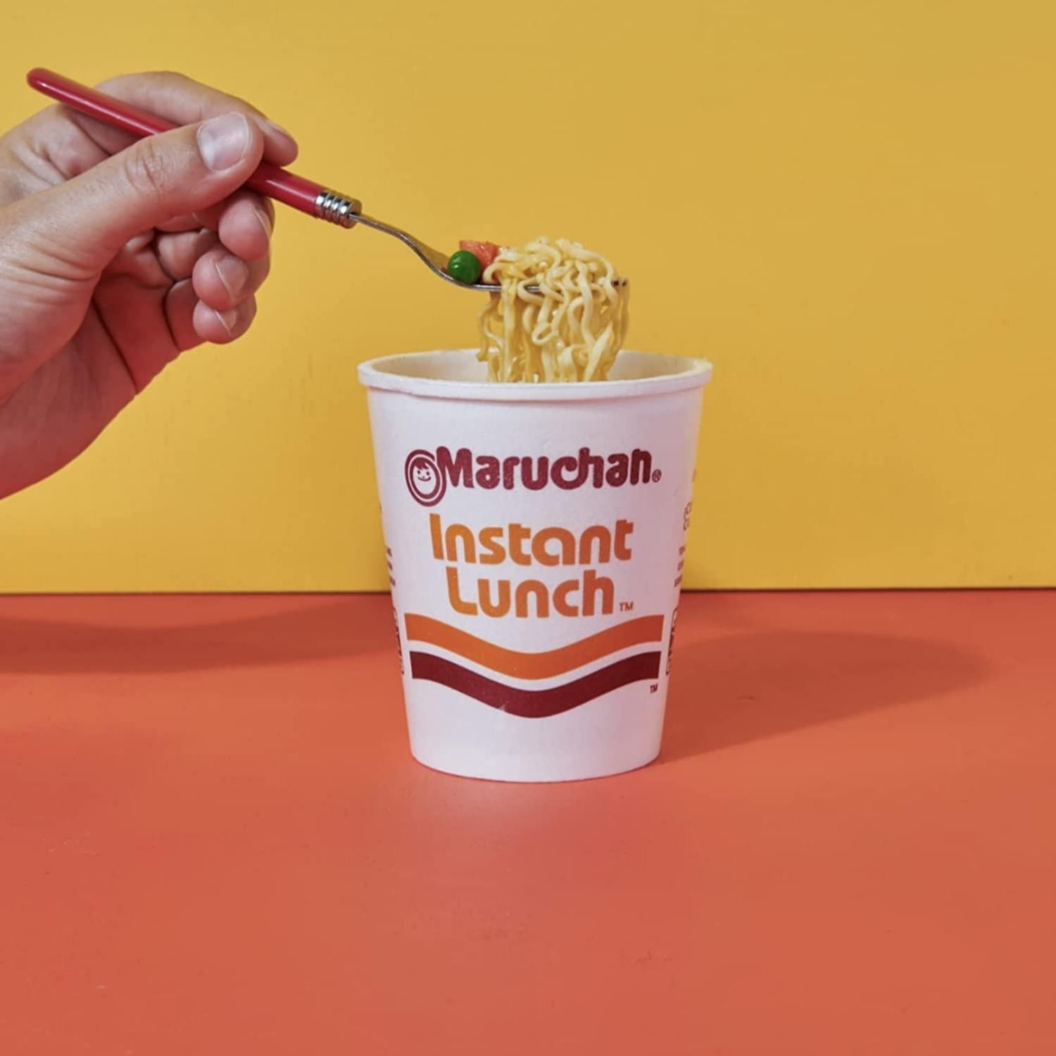 Maruchan Instant Lunch Beef Flavor Ramen Noodle Soup 2.25oz  Ready in 3 Minutes. Fast and Tasty as a Hot Snack or Delicious Meal - Anytime. (Total of 24 Cups)