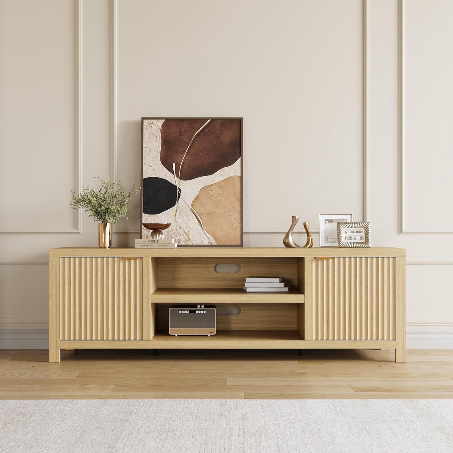 Garvee Fluted TV Stand for 80 Inch TV, Modern Entertainment Center with Storage, Media Console with Gold Handles & Fluted Doors, Natural Oak