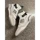 thumbnail image 4 of Size 9 - New Balance 650R White Black, 4 of 6