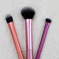 thumbnail image 3 of Kit de Brochas de Maquillaje Real Techniques Travel Essentials 4 Piezas, 3 of 6