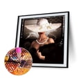 thumbnail image 4 of (L3238) Lleno Diamantes Sombrero Copa Serie Personajes Dama Resina 40 * 40 CM, 4 of 9