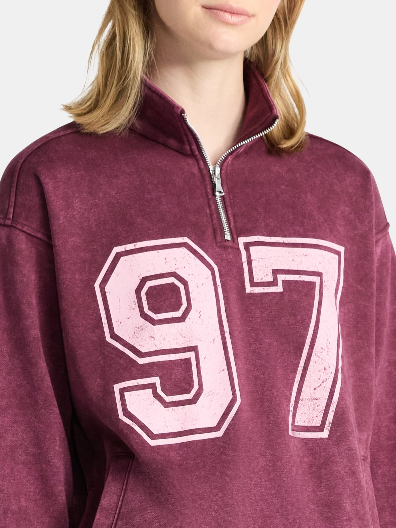 No Boundaries Mineral Wash Quarter Zip-Up Graphic Pullover Sweatshirt, Midweight, Women's