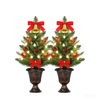 Hello Kitty Mini Ceramic Christmas Tree with Pink Lights – 6
