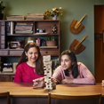 thumbnail image 5 of Hasbro Gaming: Jenga Jeu Classique, 5 of 5