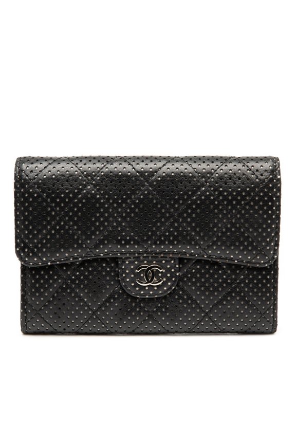 Pre-Owned CHANEL Coco Mark Matelasse Punched Bifold Wallet 11278975 Black with Silver Hardware...