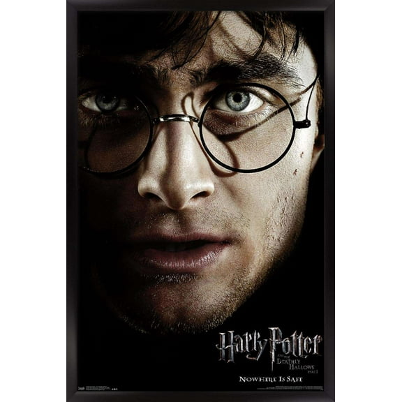 Harry Potter and the Deathly Hallows: Part 1 - Harry One Sheet Wall Poster, 14.725" x 22.375", Framed