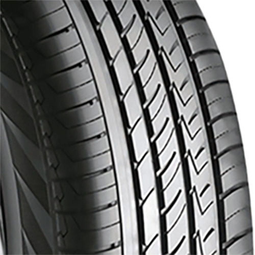 ヤリスなど　205 65 R16 ヤリスクロスのスタッドレスタイヤセット。16インチのタイヤ