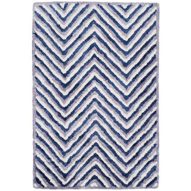 Safavieh Soho 4' X 6' Hand Tufted Wool Rug in Ivory and Navy