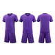 thumbnail image 1 of Conjuntos de blusas y camisas de manga corta con cuello en V. Conjunto de traje de fútbol de color sólido para niños para juegos deportivos universitarios, partidos de rendimiento, uniformes de entren, 1 of 5