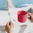 thumbnail image 1 of Vaso de cepillo de dientes de plástico con diseño colorido, vaso de lavado redondo de 13.2 cm para baño, contiene artículos de aseo, compacto y ligero., 1 of 6