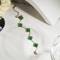 thumbnail image 4 of Pulsera de Eslabones con Flores Verdes JeenMata Bañada en Oro Amarillo, 4 of 6