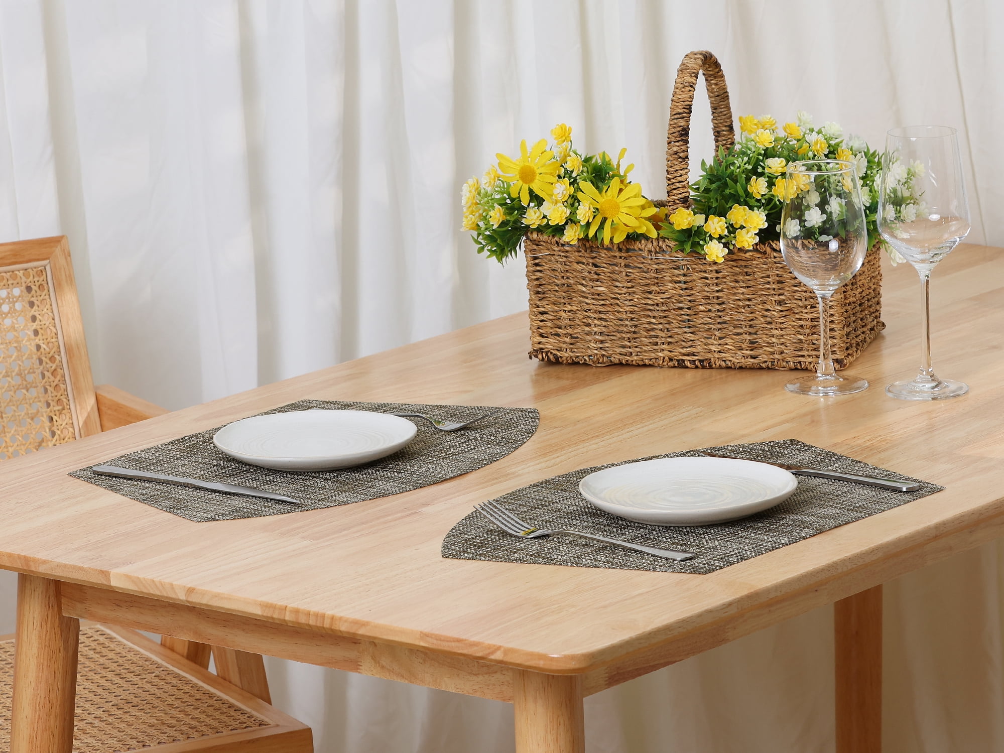 Unique Bargains 6 Pcs Placemats Heat Resistant Table Mats Wipe Clean Dark Brown 18x12 Inch