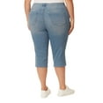 thumbnail image 2 of Gloria Vanderbilt Women's and Plus High Rise Amanda Capri, 21" Inseam, 2 of 3
