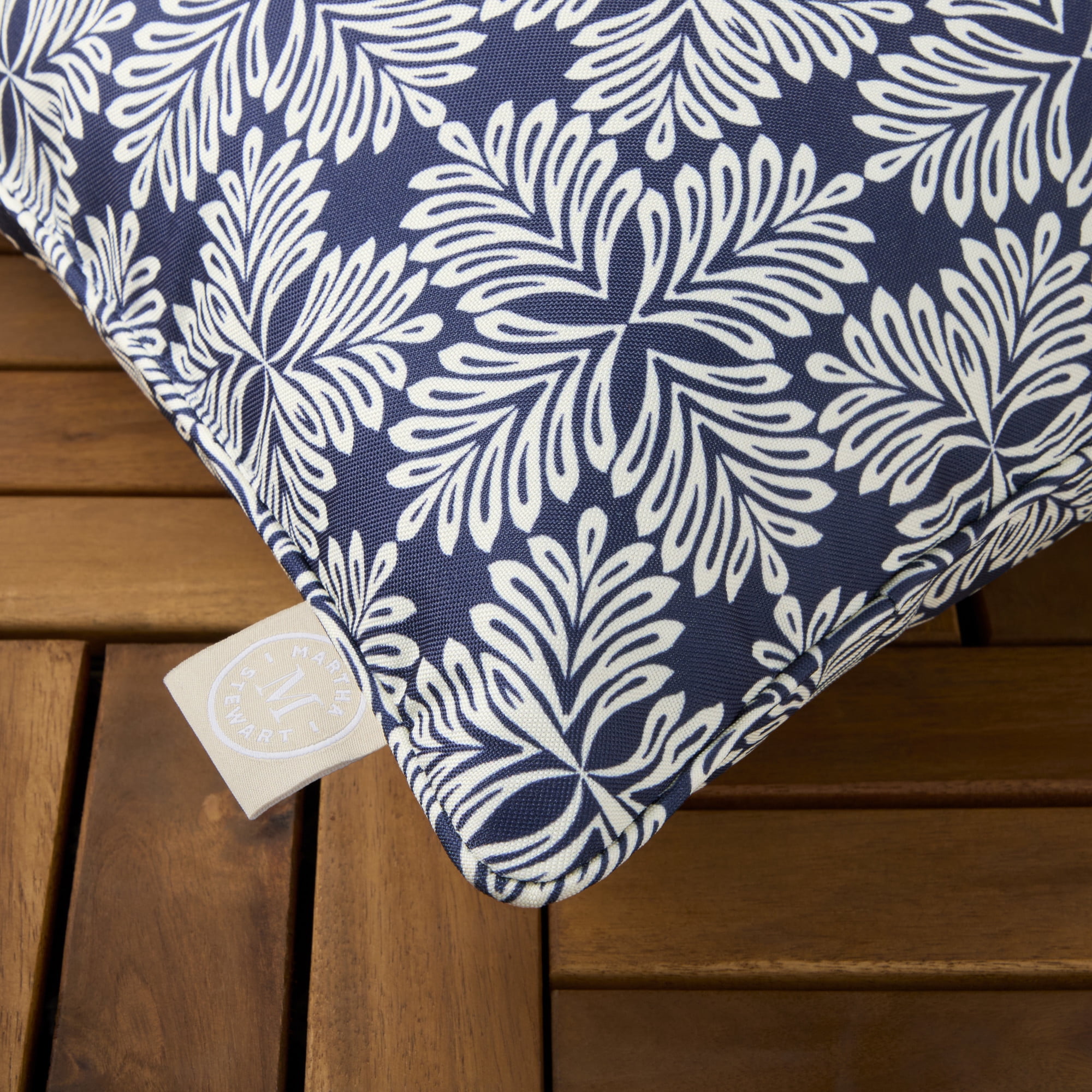 MARTHA STEWART Tulum Indoor Outdoor Decorative Pillow 2-Pack Set, UV Fade Resistant, Water Repellent, Printed Modern Design, Navy Blue, 18"x18"
