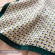 thumbnail image 3 of Pañuelo cuadrado pequeño de seda morera para mujer - Pañuelo para el cuello para mujer - Pañuelo de seda - 21" x 21", 3 of 5
