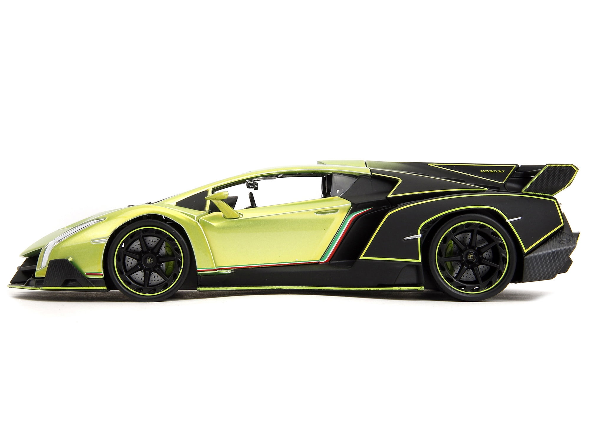 Lamborghini Veneno Lime Green Metallic and Matt Black 