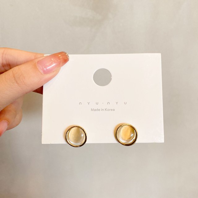 Pendientes de temperamento con aguja de plata 925, pendientes pequeños para mujer que combinan con todo, pendientes vivos, accesorio versátil