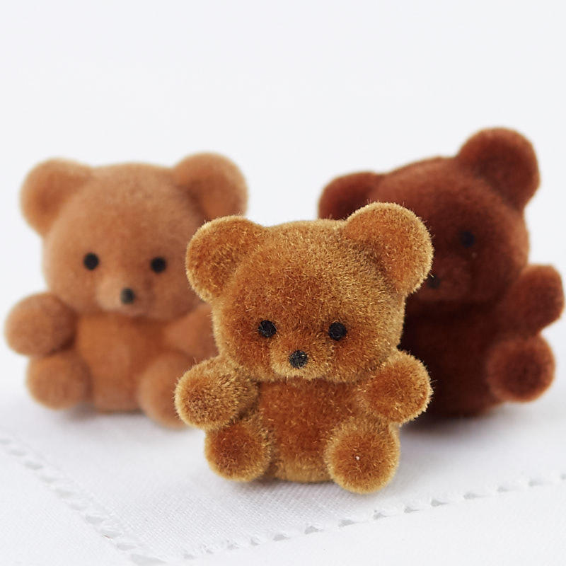 Миниатюрный мишка с бантиком на шее. Mini bears. Мини мишки. Teddy bear mini. Mini bears.