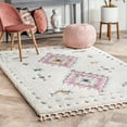 thumbnail image 2 of nuLOOM Jocelyn High-Low Textured Tribal Shag Tassel Accent Rug, 3' x 5', White, 2 of 4