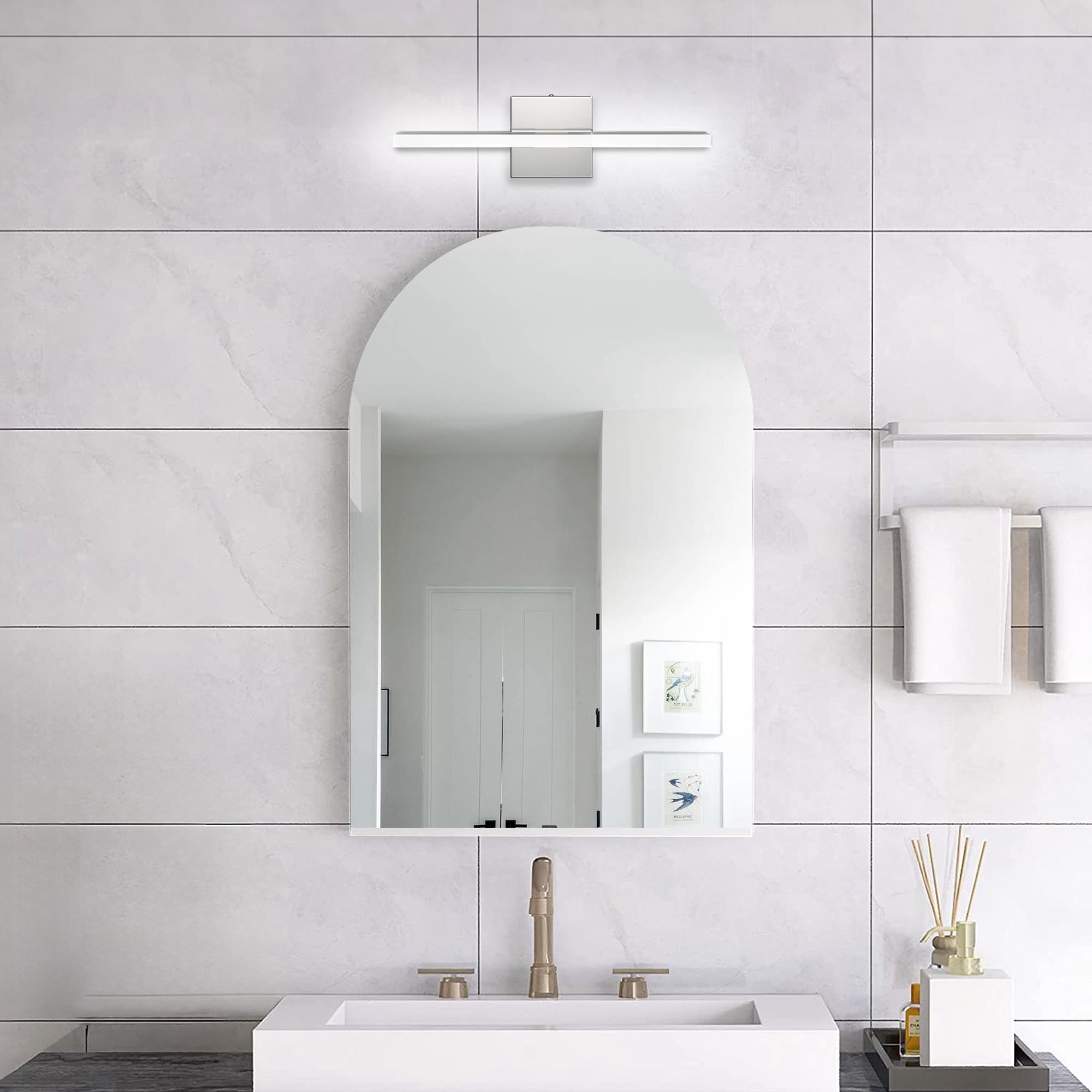 Modern Chrome LED Vanity Lights, LED Bathroom Light Fixtures Over Mirror Bathroom Wall Sconce Bar for Bathroom Mirror Cabinets Bedroom(15.75"-8W)