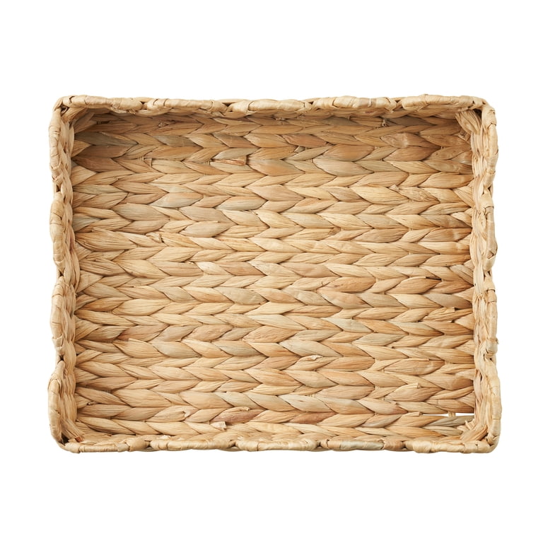Home Décor Collection Scalloped Water Hyacinth Tray photo 3
