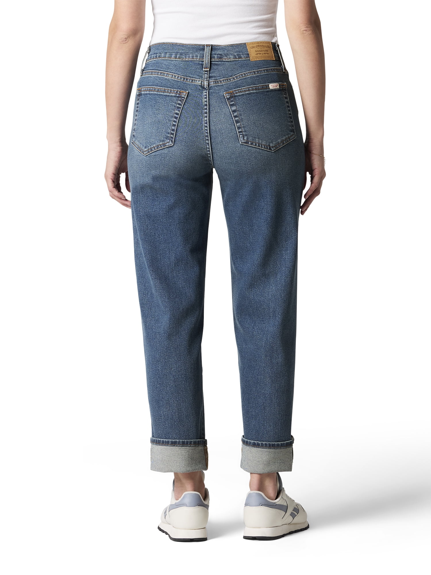 Levi Strauss Signature Women's and Women's Plus Vintage 90's Relaxed Straight Jeans