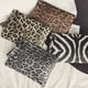 thumbnail image 5 of Sonducket Bolso De Estilo Simple Para Mujer - Bolso Multicolor Que Ahorra Espacio Bolsos De Mujer Monedero De Gran Capacidad Bolsas de mensajero y de hombro Leopardo gris, 5 of 5