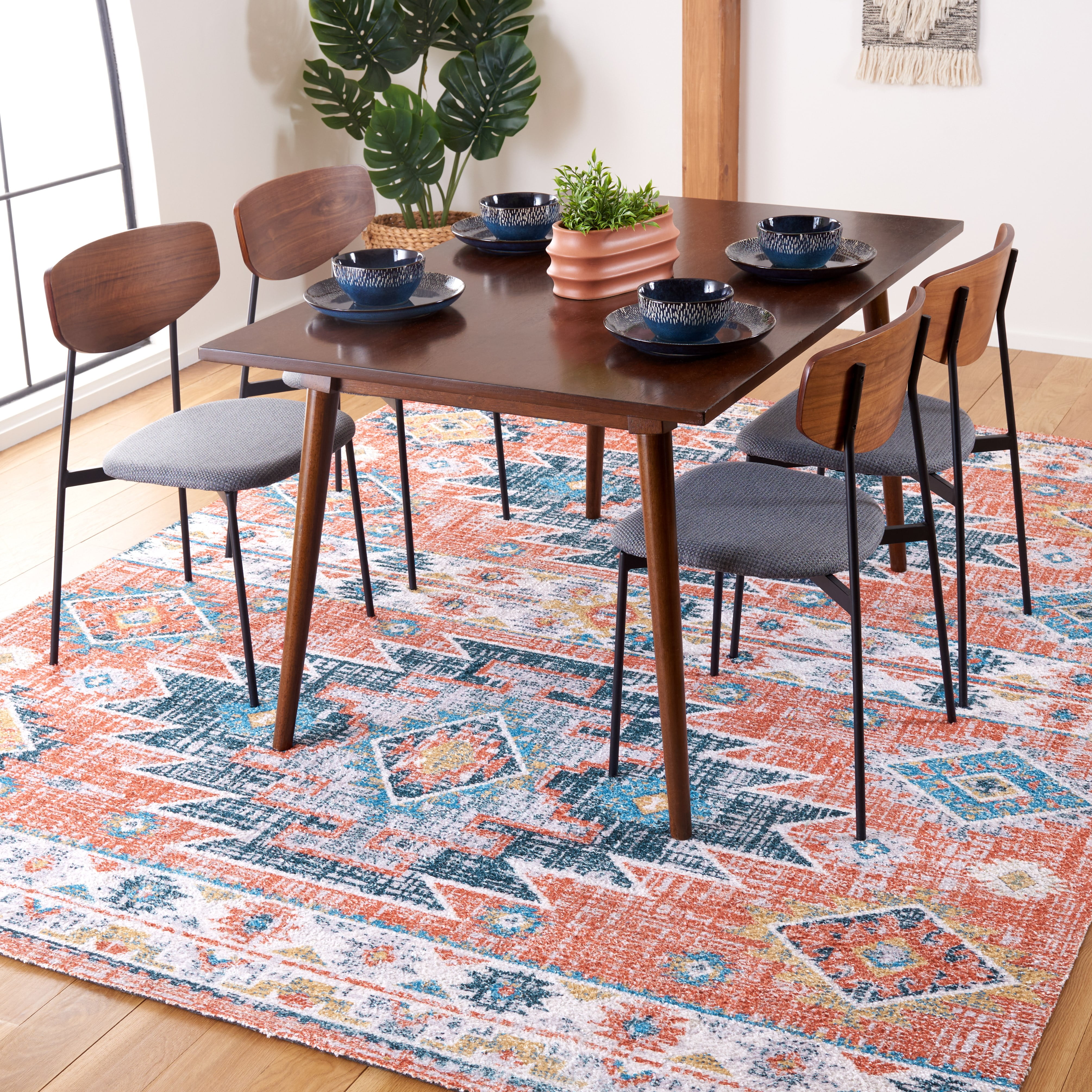 SAFAVIEH Classic Vintage Chanelle Medallion Area Rug, Blue/Rust, 9' x 12'