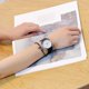 thumbnail image 2 of Generic Reloj de cuero retro para mujer con esfera cuadrada y correa ajustable, disponible en varios colores., 2 of 6