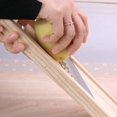 thumbnail image 3 of Râpe en Bois pour Carottes - Grand Déchiqueteuse de Légumes Râpe pour Carottes, 3 of 4
