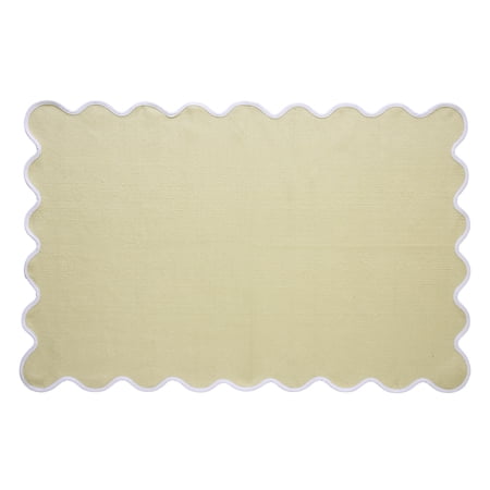 My Texas House Yellow Scallop Indoor/Outdoor Layering Rug 38 x 58
