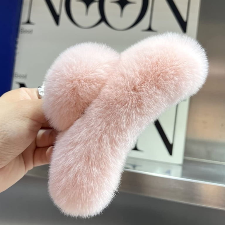 2pcs 5.1Inches Faux Fur Hair Clips,Large Fuzzy Claw Clip for  display picture 1